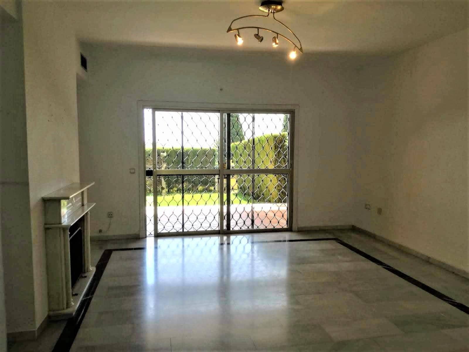 3 camera da letto Villetta a Schiera in vendita in Torrequebrada con piscina garage - 520.000 € (Rif: 9873435)
