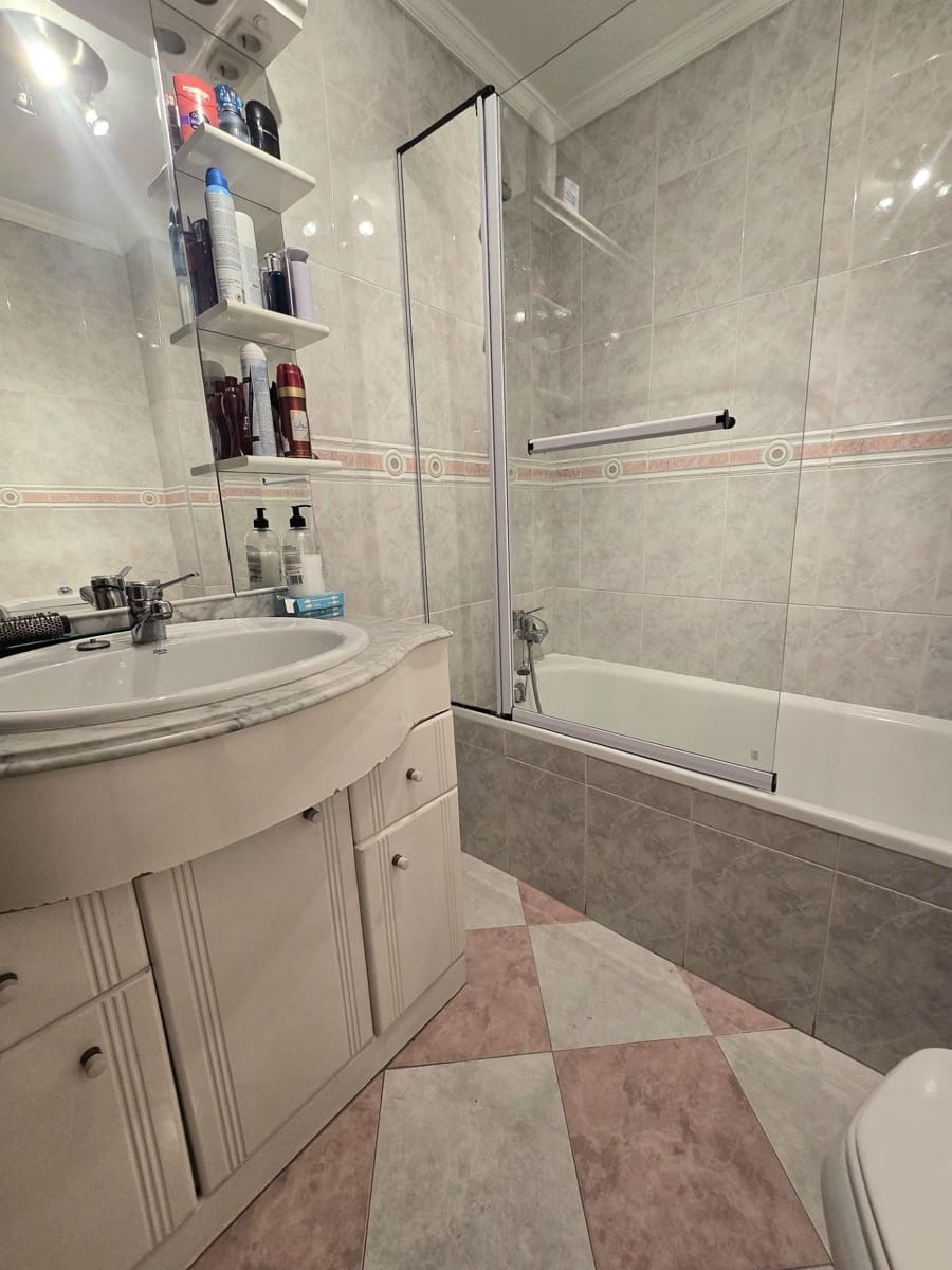 3 sovrum Lägenhet till salu i Malaga stad - 415 000 € (Ref: 9881892)