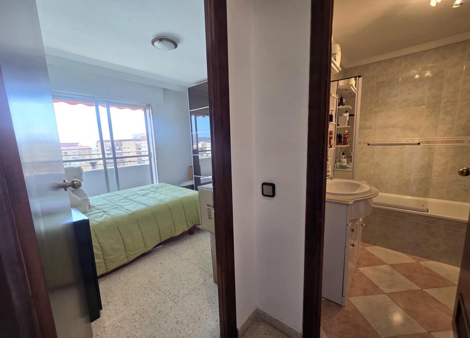 3 sovrum Lägenhet till salu i Malaga stad - 415 000 € (Ref: 9881892)