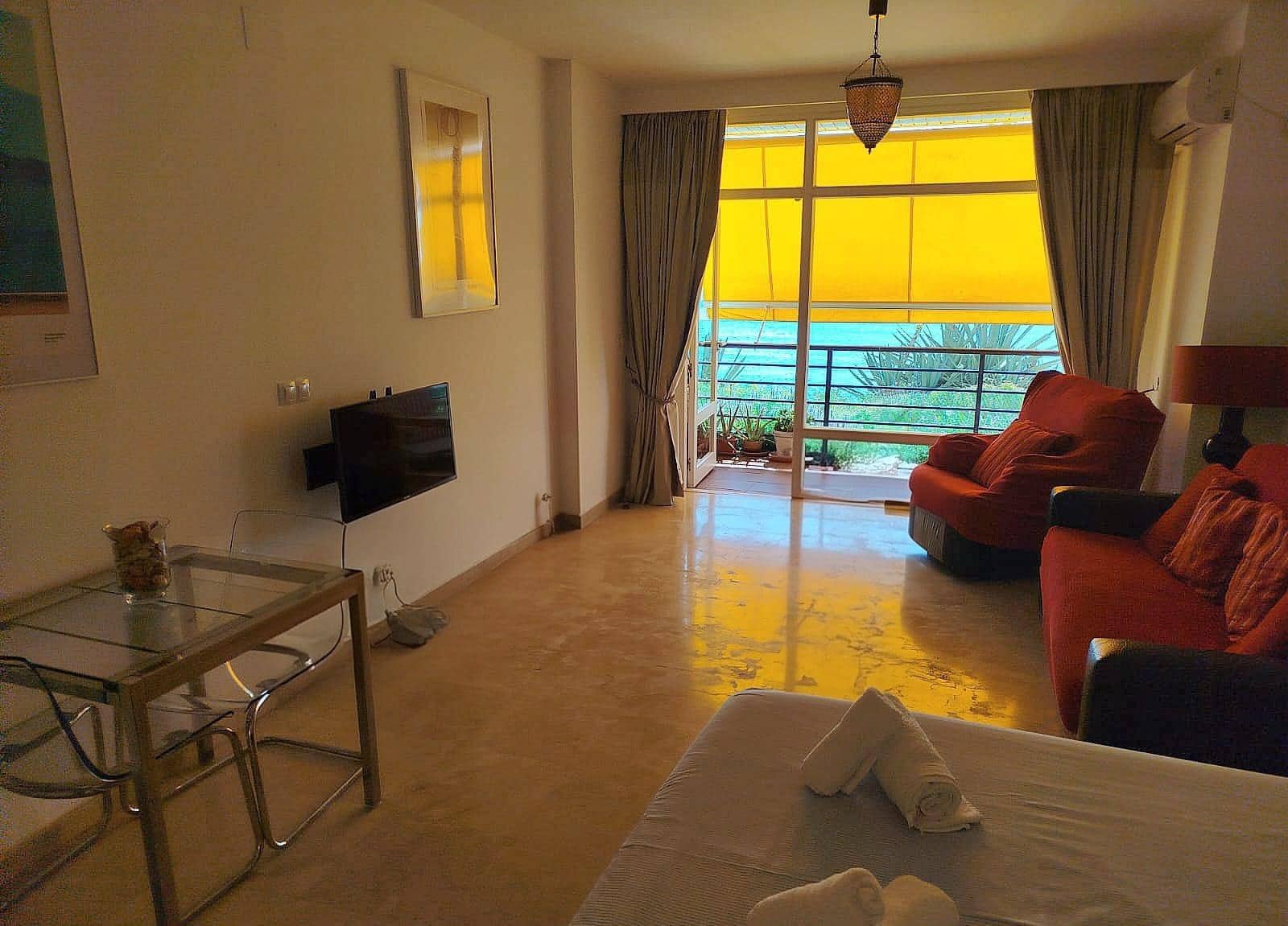 Studio til salgs i Torremolinos med svømmebasseng - € 350 000 (Ref: 9884734)
