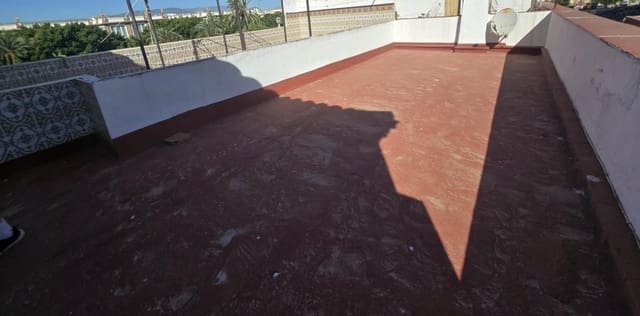 4 soverom Leilighet til salgs i Huelin, Málaga by - € 330 000 (Ref: 9884735)