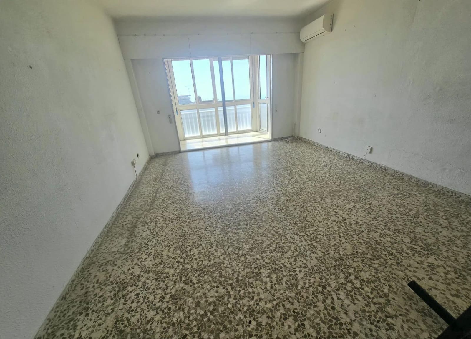 Estudio en Torremolinos en venta - 137.000 € (Ref: 9890329)