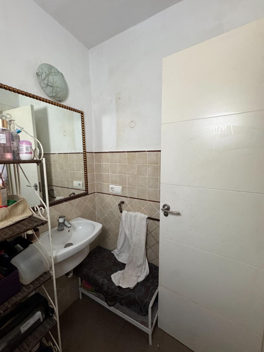 3 Zimmer Doppelhaus zu verkaufen in Malaga Stadt - 290.000 € (Ref: 9892271)