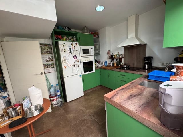 3 Zimmer Doppelhaus zu verkaufen in Málaga Stadt - 290.000 € (Ref: 9892271)