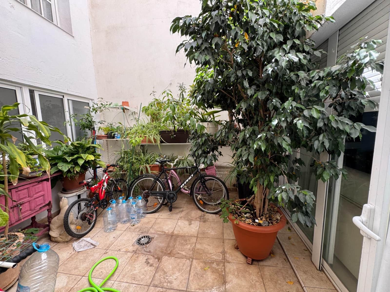 3 Zimmer Doppelhaus zu verkaufen in Malaga Stadt - 290.000 € (Ref: 9892271)