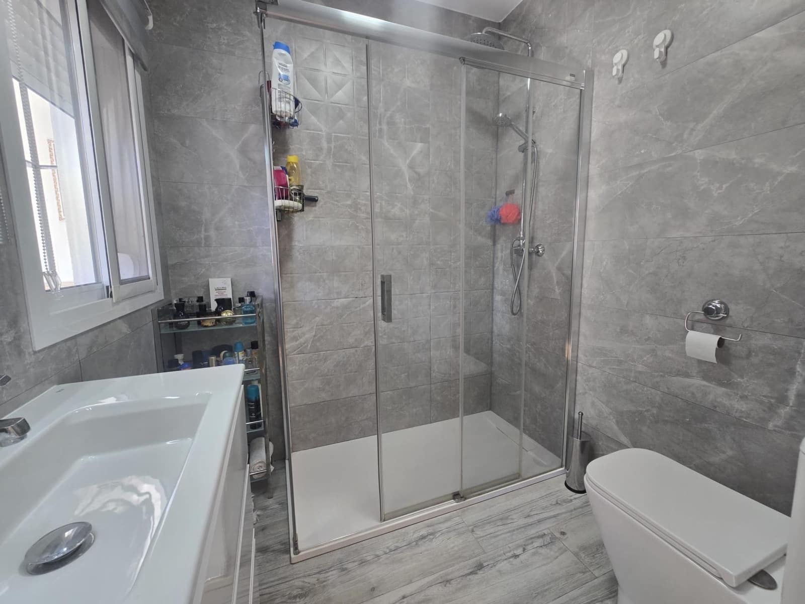 4 bedroom Villa for sale in Almogia with garage - € 450,000 (Ref: 9893801)