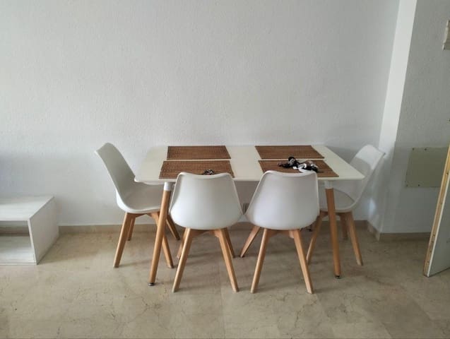 2 bedroom Flat for sale in Torrequebrada, Benalmádena with pool - € 375,000 (Ref: 9896576)