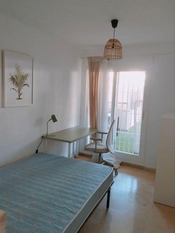 2 bedroom Flat for sale in Torrequebrada, Benalmádena with pool - € 375,000 (Ref: 9896576)