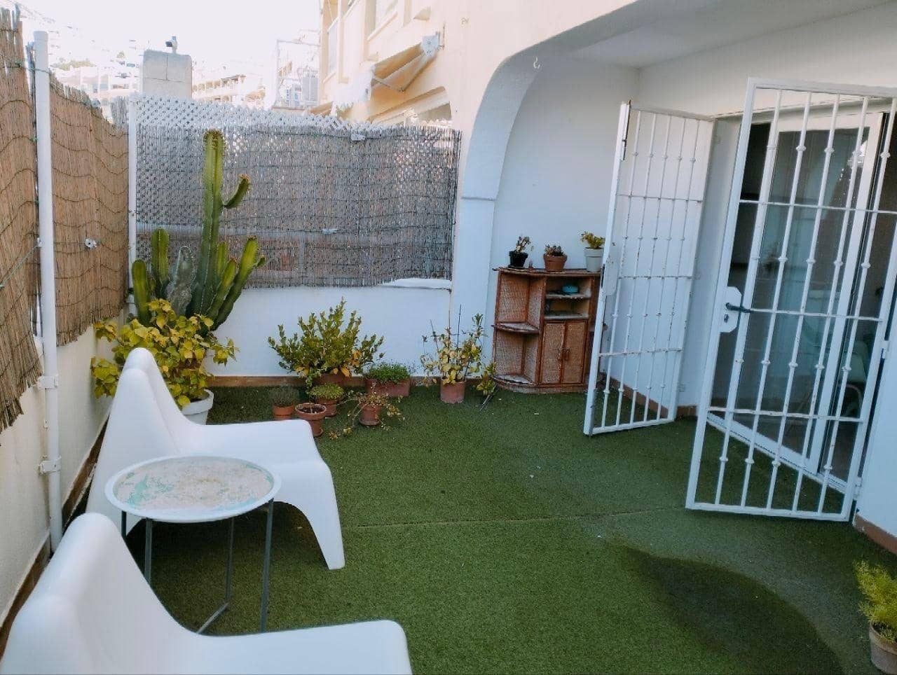 2 bedroom Flat for sale in Torrequebrada with pool - € 375,000 (Ref: 9896576)