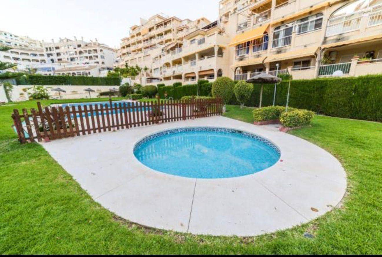 2 bedroom Flat for sale in Torrequebrada with pool - € 375,000 (Ref: 9896576)