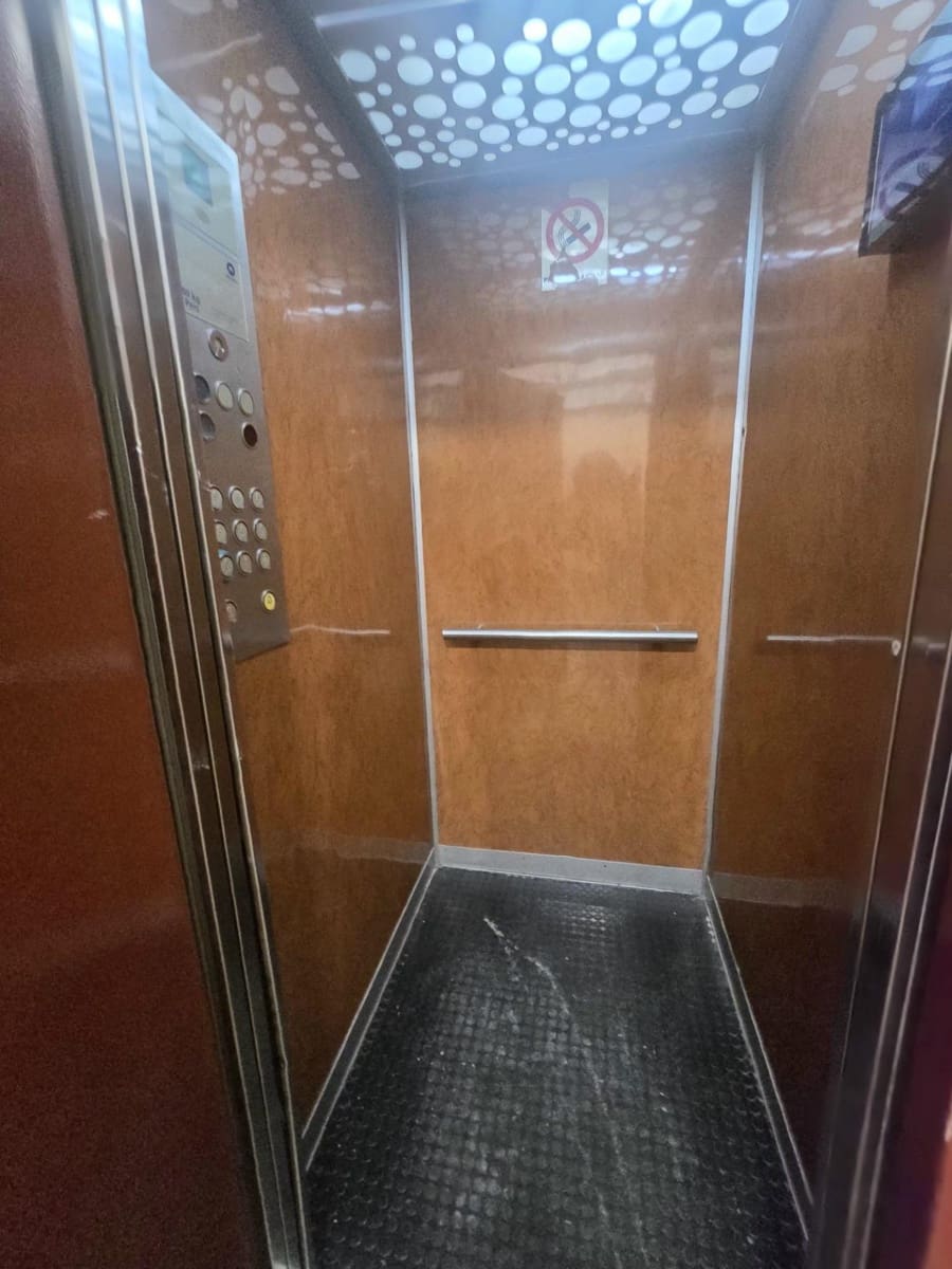 Piso de 3 habitaciones en Málaga ciudad en venta - 365.000 € (Ref: 9896577)