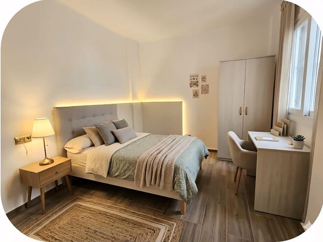 3 makuuhuone Asunto myytävänä paikassa Centro, Málaga kaupunki - 365 000 € (Ref: 9896577)