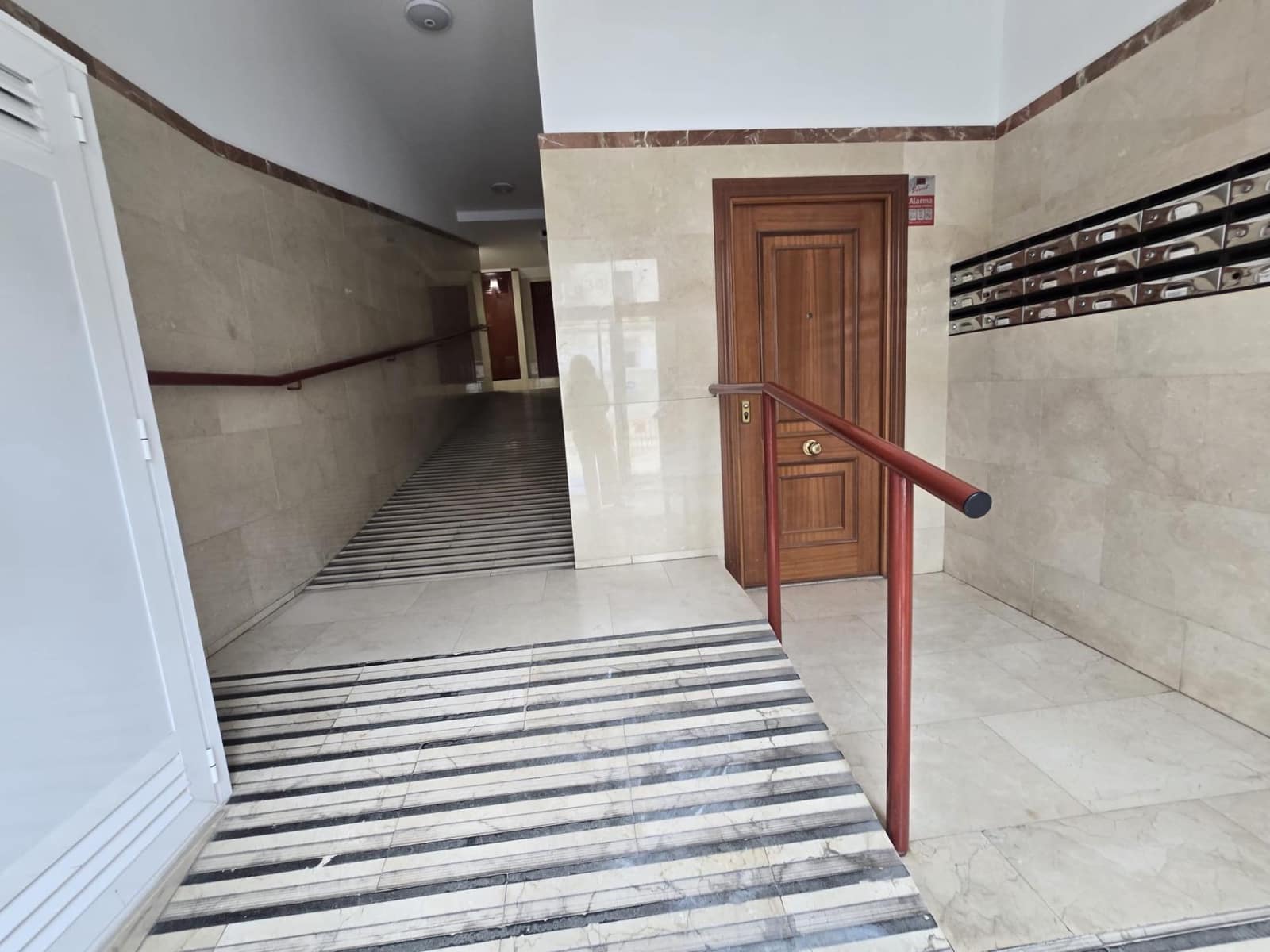 Piso de 3 habitaciones en Málaga ciudad en venta - 365.000 € (Ref: 9896577)