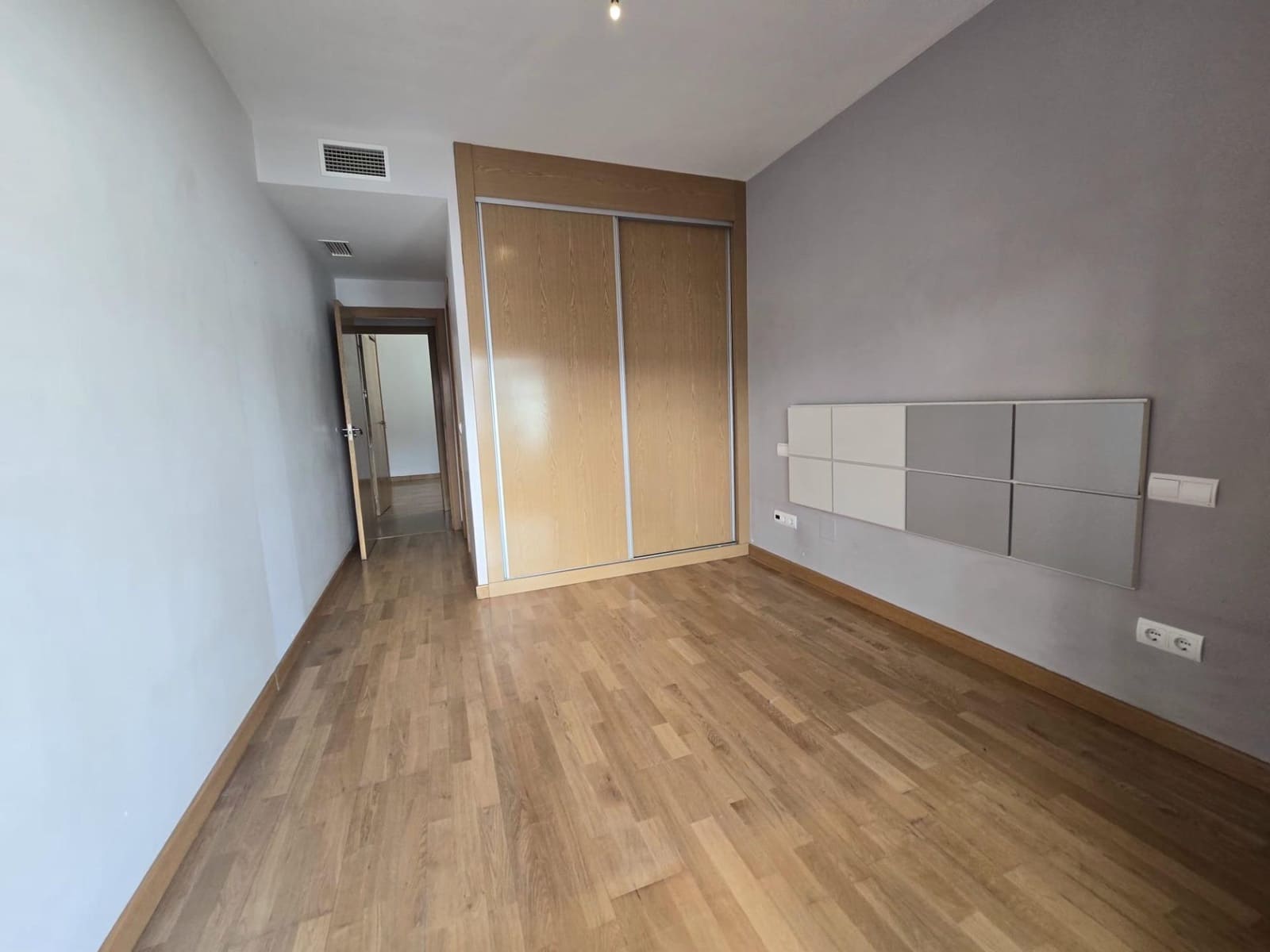 2 makuuhuone Asunto myytävänä paikassa La Cala Hills mukana uima-altaan 
autotalli - 299 000 € (Ref: 9903860)