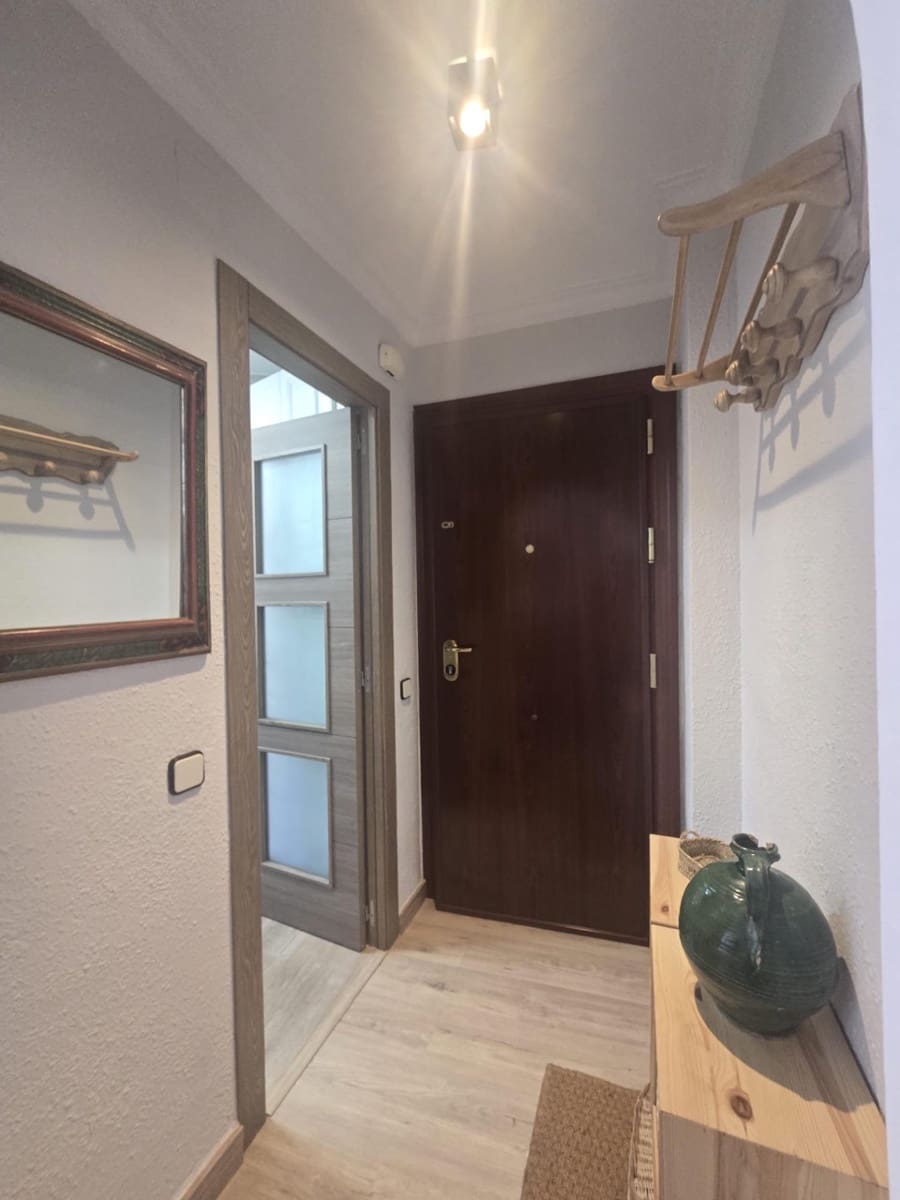3 makuuhuone Asunto vuokrattavana paikassa Torremolinos mukana uima-altaan 
autotalli - 1 200 € (Ref: 9910985)