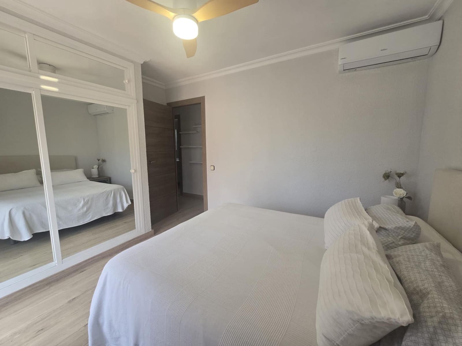 3 makuuhuone Asunto vuokrattavana paikassa Torremolinos mukana uima-altaan 
autotalli - 1 200 € (Ref: 9910985)