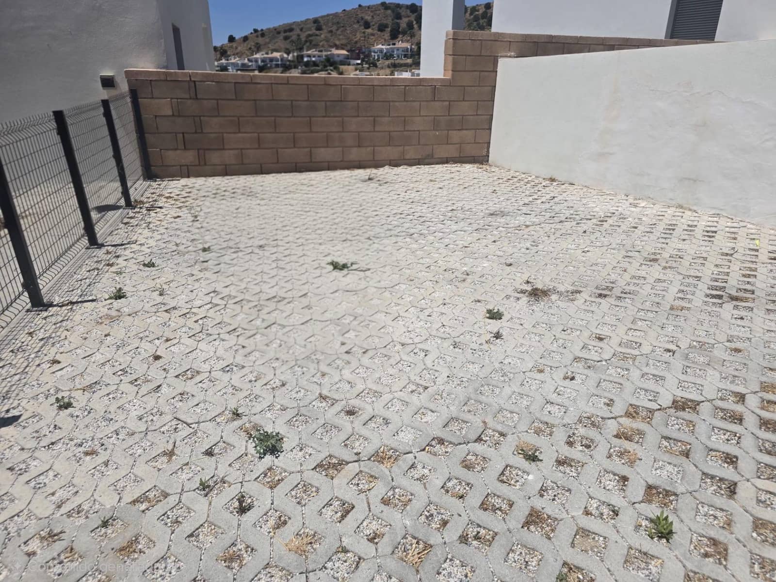 3 sypialnia Willa na sprzedaż w Riviera del Sol z basenem garażem - 629 000 € (Ref: 9910986)