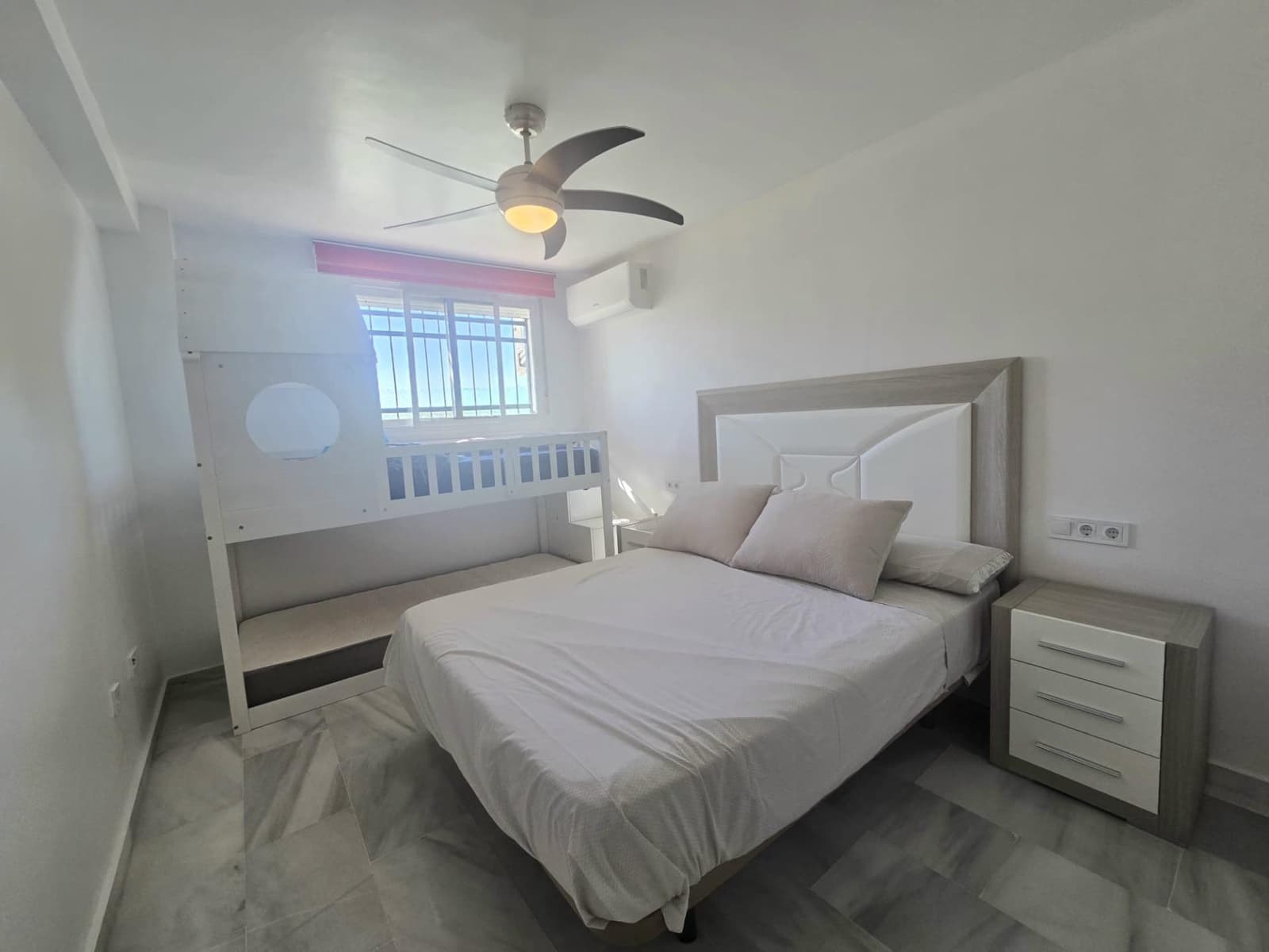 3 soverom Leilighet til salgs i Torremolinos med svømmebasseng garasje - € 395 000 (Ref: 9929334)