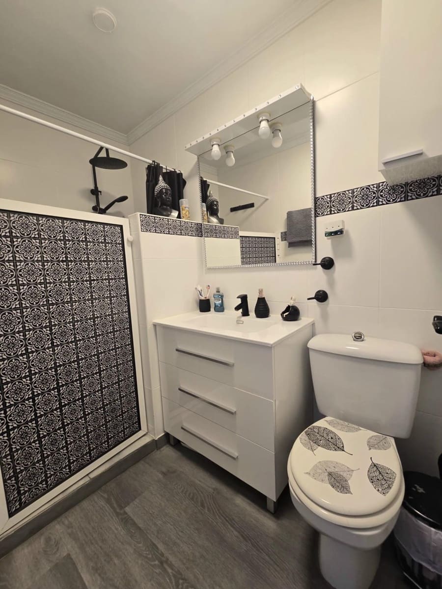 2 bedroom Flat for sale in Torremolinos - € 209,900 (Ref: 9939911)