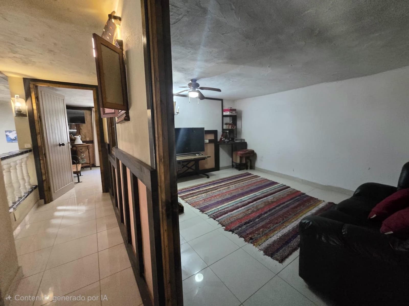 5 bedroom Villa for sale in Rincon de la Victoria with garage - € 520,000 (Ref: 9945657)