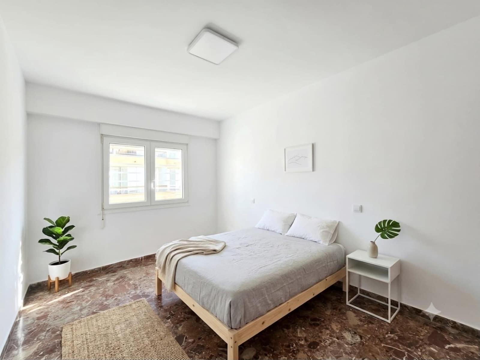 3 bedroom Flat for sale in Fuengirola with garage - € 900,000 (Ref: 9949732)