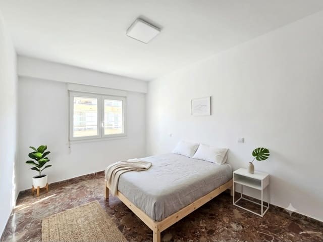 3 soveværelse Lejlighed til salg i Fuengirola med garage - € 900.000 (Ref: 9949732)