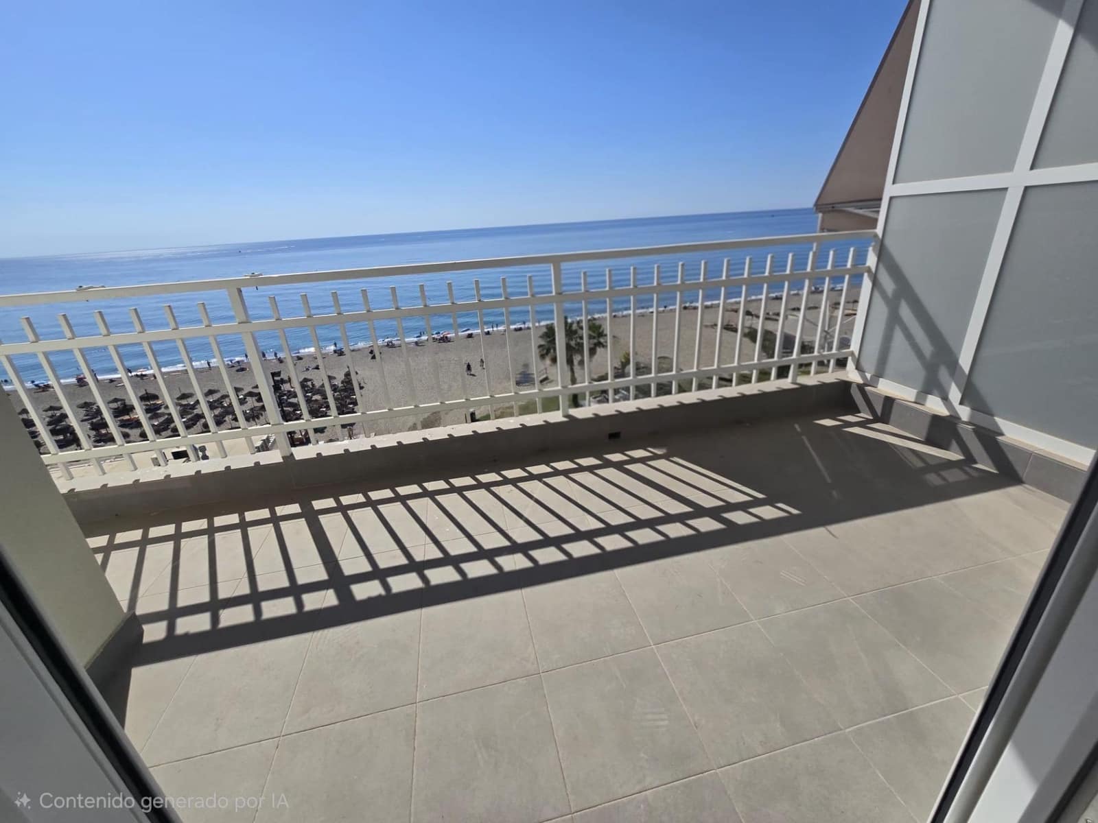 3 bedroom Flat for sale in Fuengirola with garage - € 900,000 (Ref: 9949732)