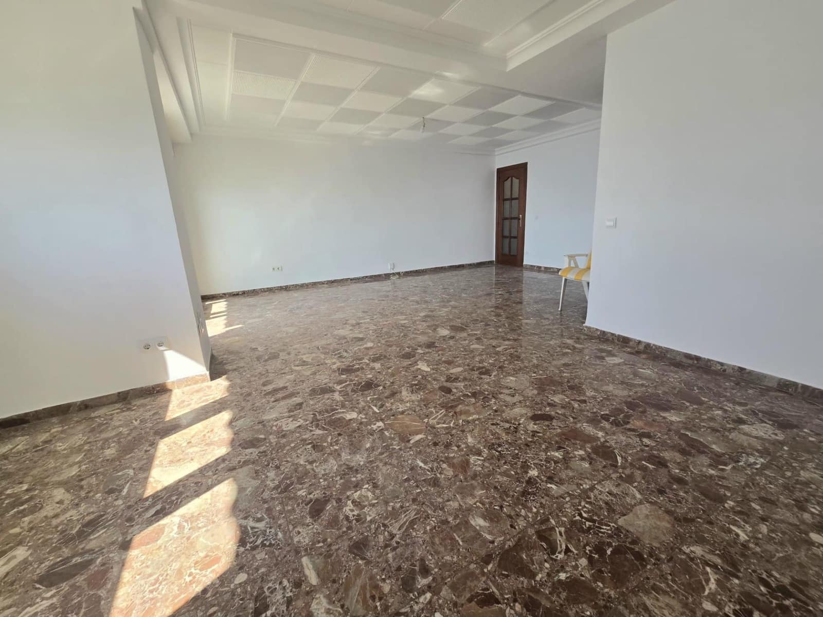 3 bedroom Flat for sale in Fuengirola with garage - € 900,000 (Ref: 9949732)