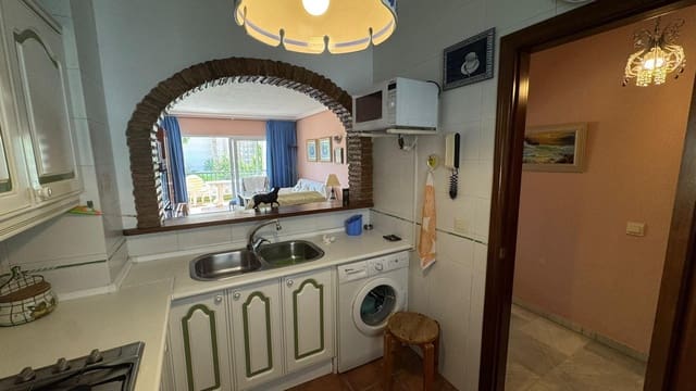 2 soverom Leilighet til salgs i Torremolinos med svømmebasseng - € 420 000 (Ref: 9949733)