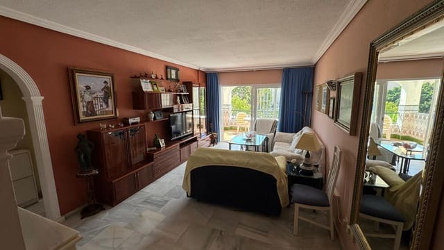 2 soverom Leilighet til salgs i Torremolinos med svømmebasseng - € 420 000 (Ref: 9949733)