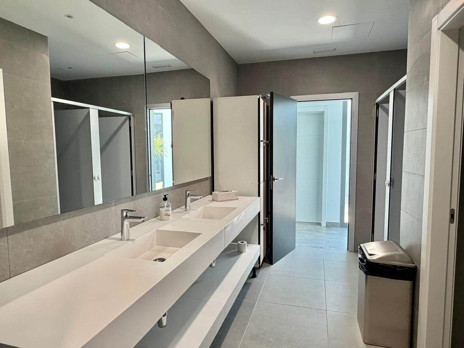 3 chambre Appartement à vendre à La Cala de Mijas avec piscine garage - 530 000 € (Ref: 9952583)