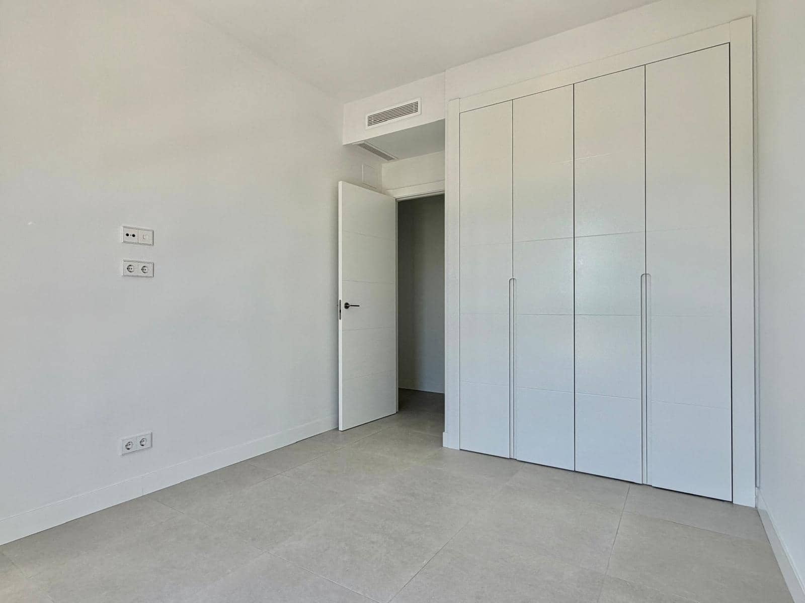 3 chambre Appartement à vendre à La Cala de Mijas avec piscine garage - 530 000 € (Ref: 9952583)