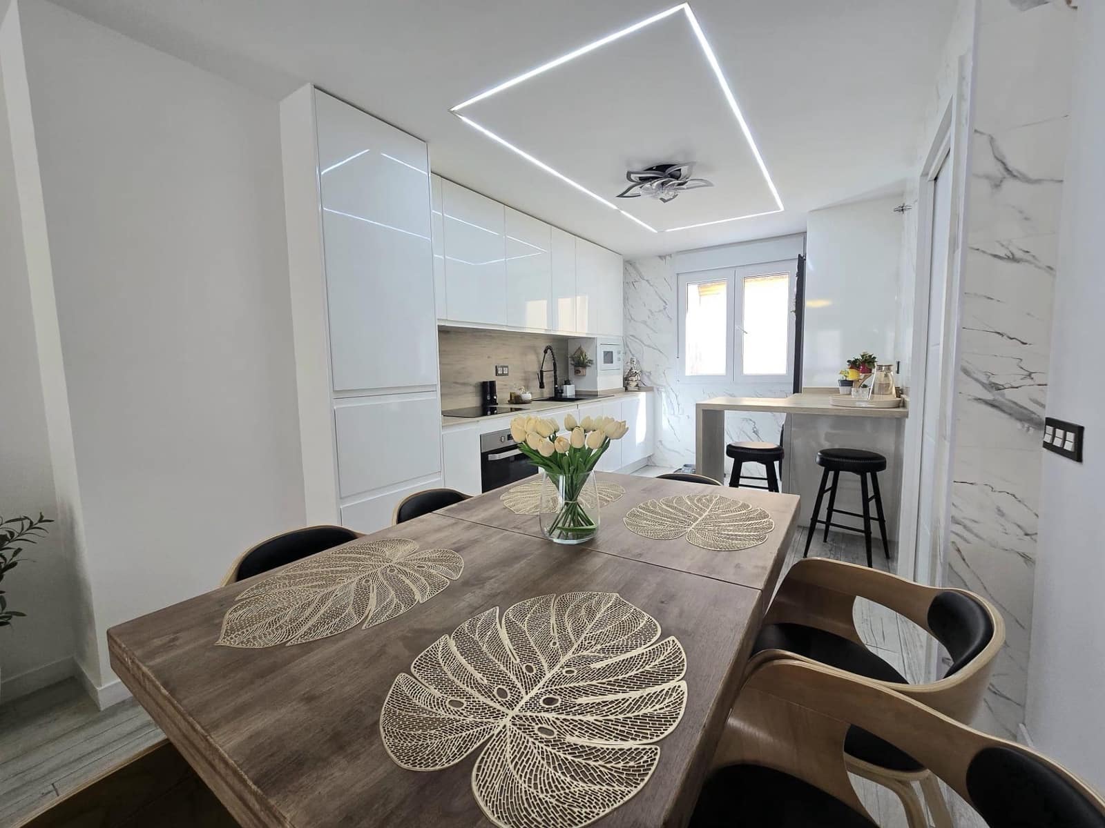 Piso de 4 habitaciones en Málaga ciudad en venta con garaje - 575.000 € (Ref: 9957940)