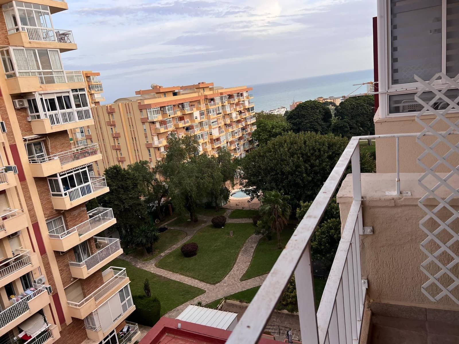 Studio til salg i Benalmadena med swimmingpool - € 152.000 (Ref: 9962624)