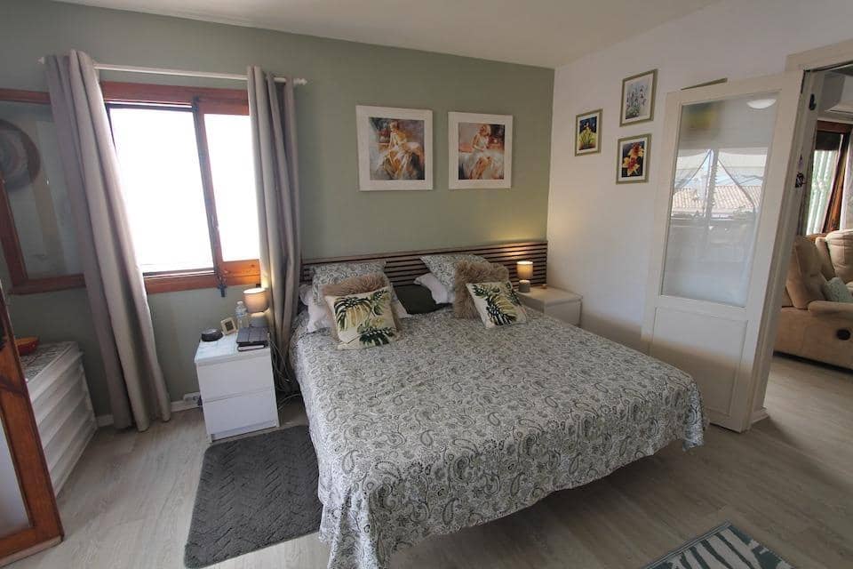 2 slaapkamer Flat te koop in Torremuelle met garage - € 320.000 (Ref: 9962626)