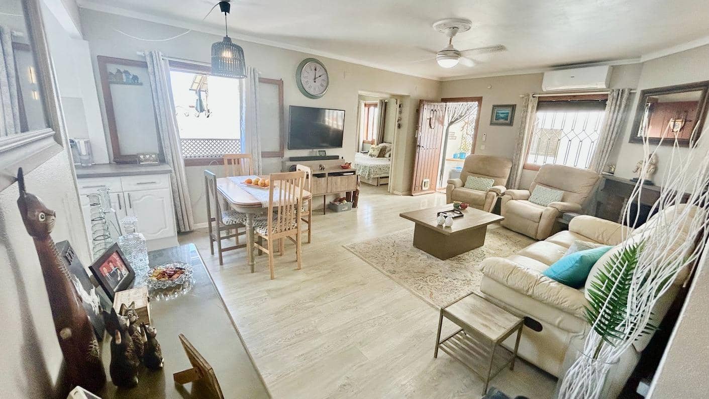 2 slaapkamer Flat te koop in Torremuelle met garage - € 320.000 (Ref: 9962626)