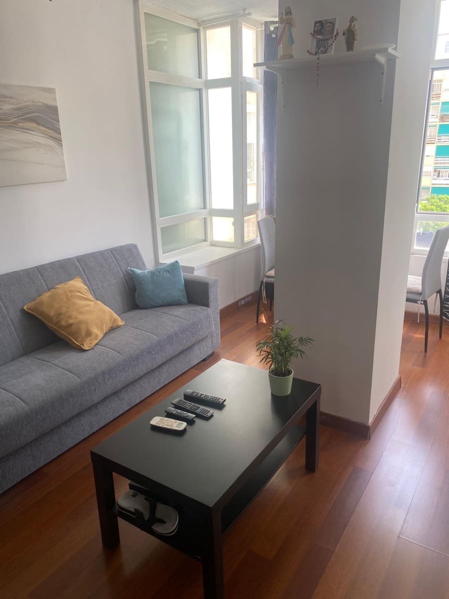 1 slaapkamer Studio te koop in Torremolinos met zwembad - € 150.000 (Ref: 9970567)