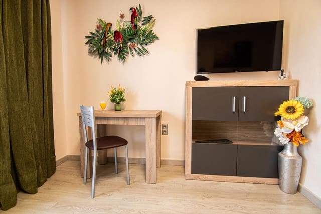 Studio te koop in Parque de la Paloma, Benalmádena met zwembad garage - € 245.000 (Ref: 9970568)