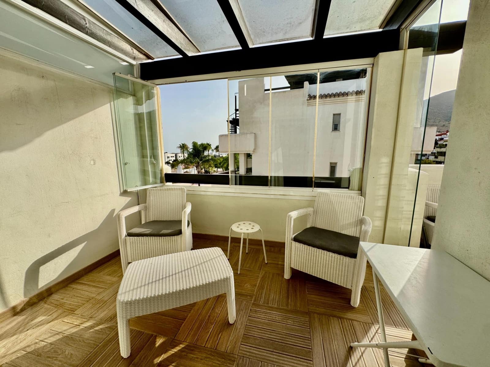 2 soverom Penthouse til salgs i Benalmadena med svømmebasseng garasje - € 310 000 (Ref: 9973279)
