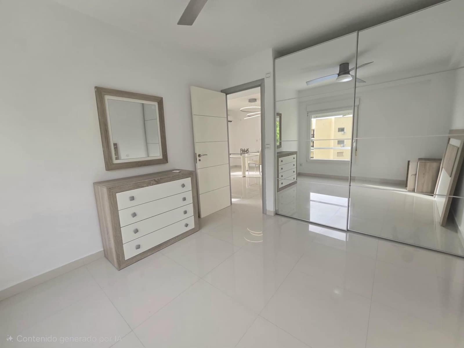 3 soveværelse Lejlighed til salg i Torremolinos med swimmingpool garage - € 445.000 (Ref: 9979119)