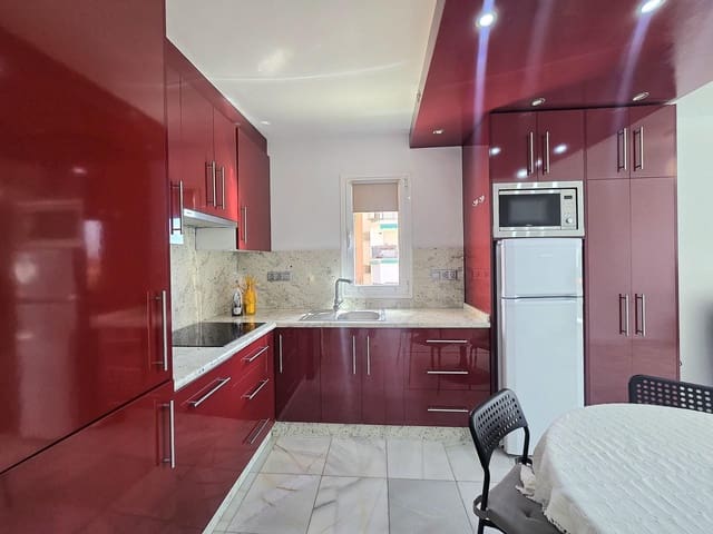 2 soverom Leilighet til salgs i Torremolinos med svømmebasseng garasje - € 315 000 (Ref: 9984958)