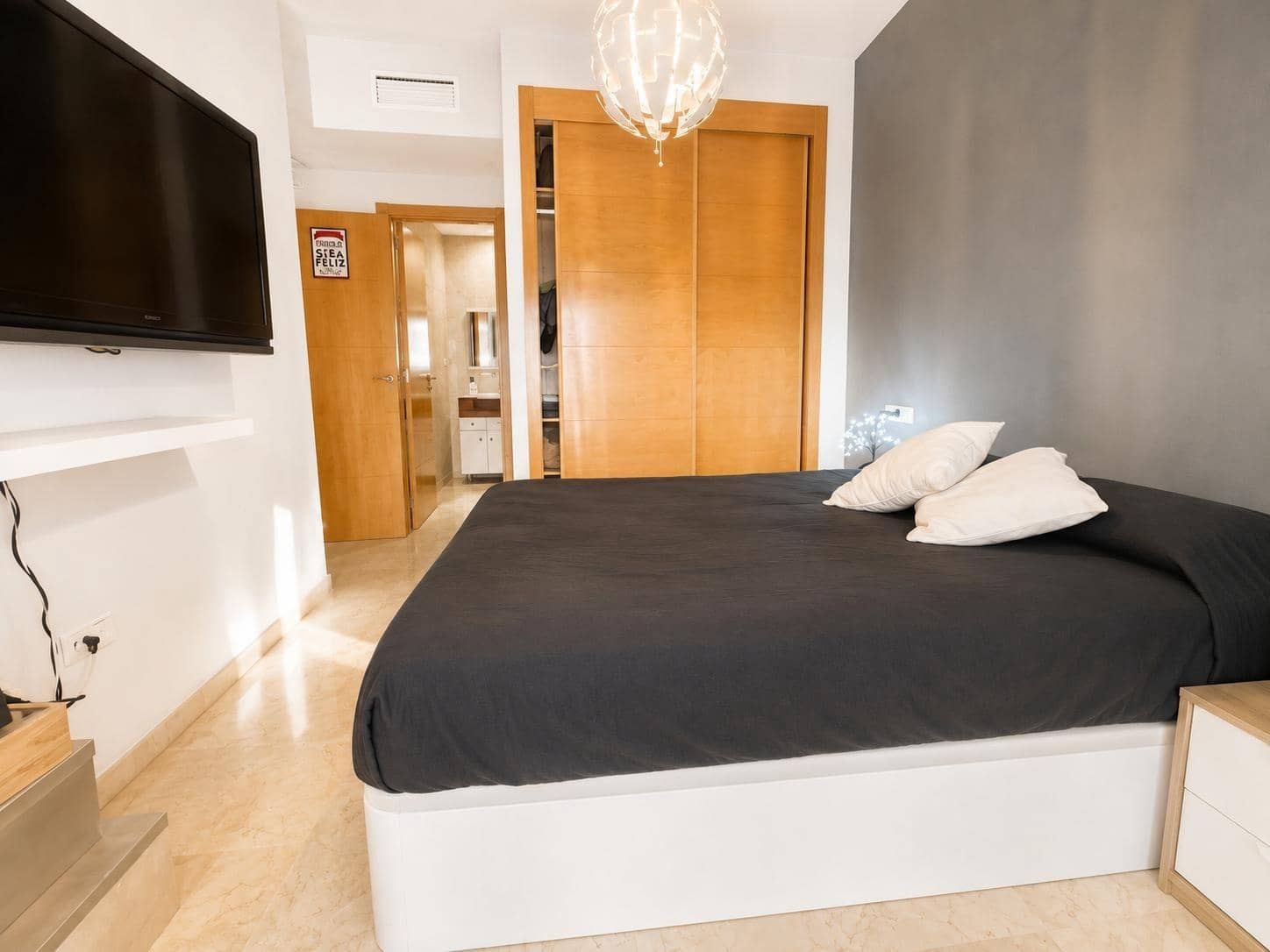 Apartamento de 2 habitaciones en Benalmádena en venta con piscina garaje - 355.000 € (Ref: 9984959)