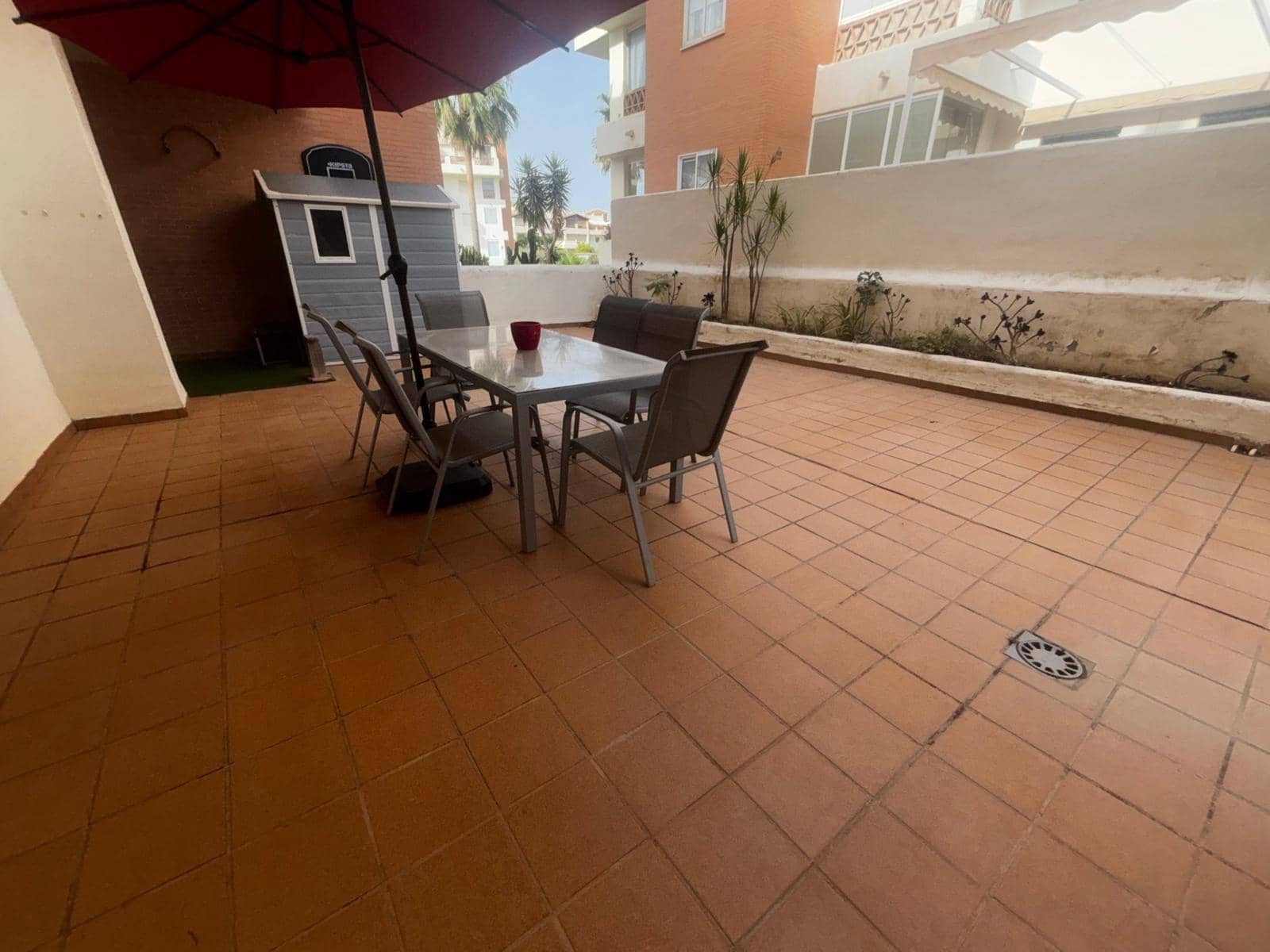 Apartamento de 2 habitaciones en Benalmádena en venta con piscina garaje - 355.000 € (Ref: 9984959)