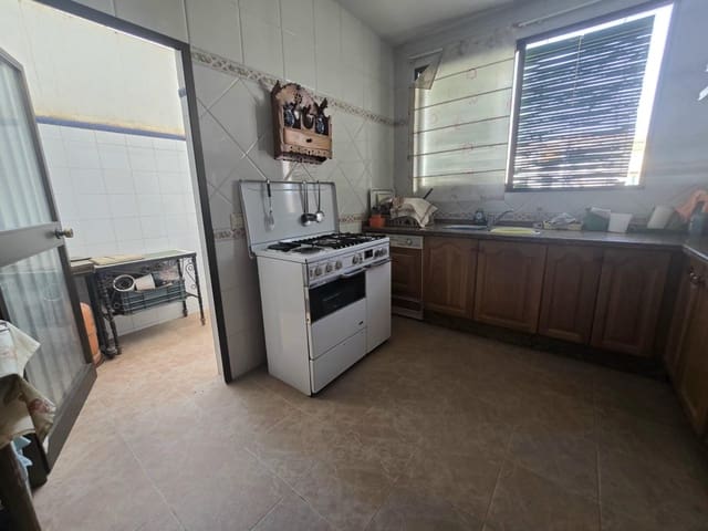 7 sypialnia Dom na sprzedaż w Antequera - 245 000 € (Ref: 9984960)