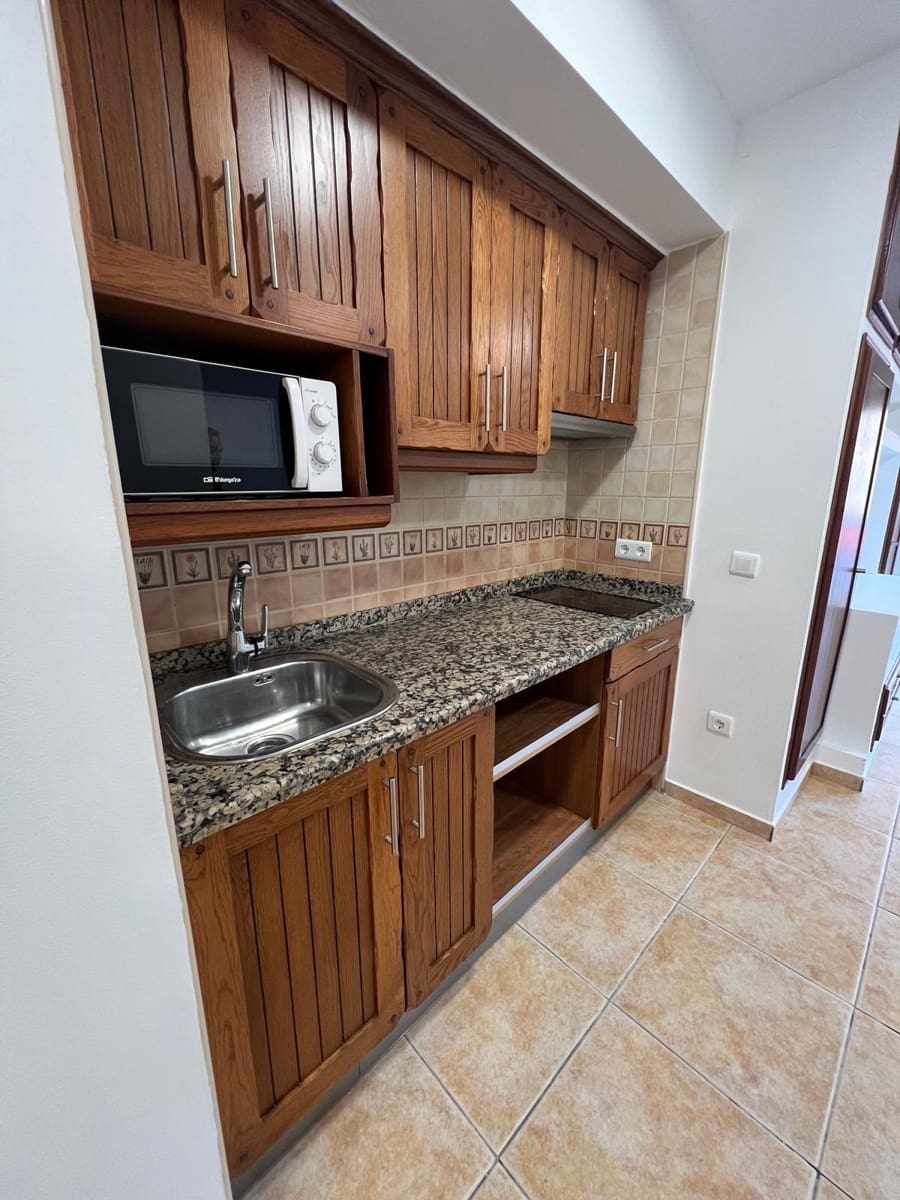 Studio til salgs i Benalmadena med svømmebasseng - € 169 000 (Ref: 9986832)