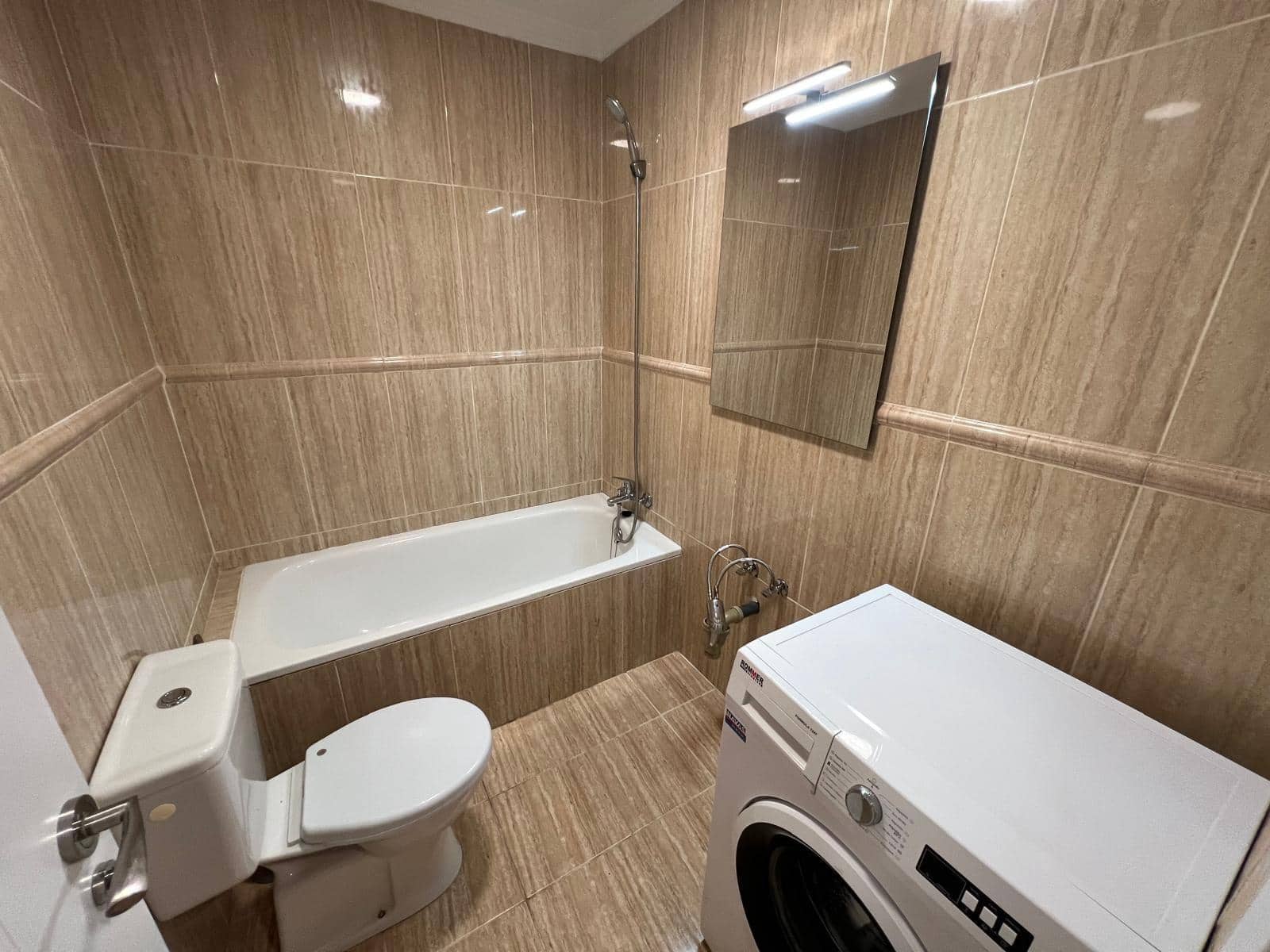 Studio til salgs i Benalmadena med svømmebasseng - € 169 000 (Ref: 9986832)