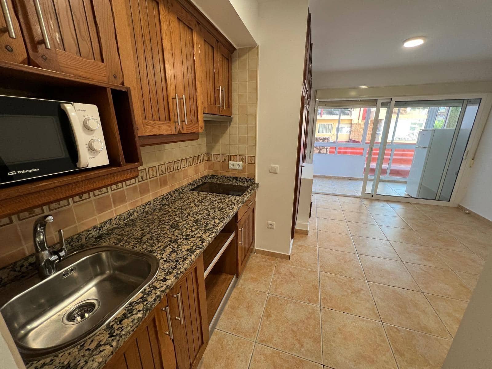 Studio til salgs i Benalmadena med svømmebasseng - € 169 000 (Ref: 9986832)