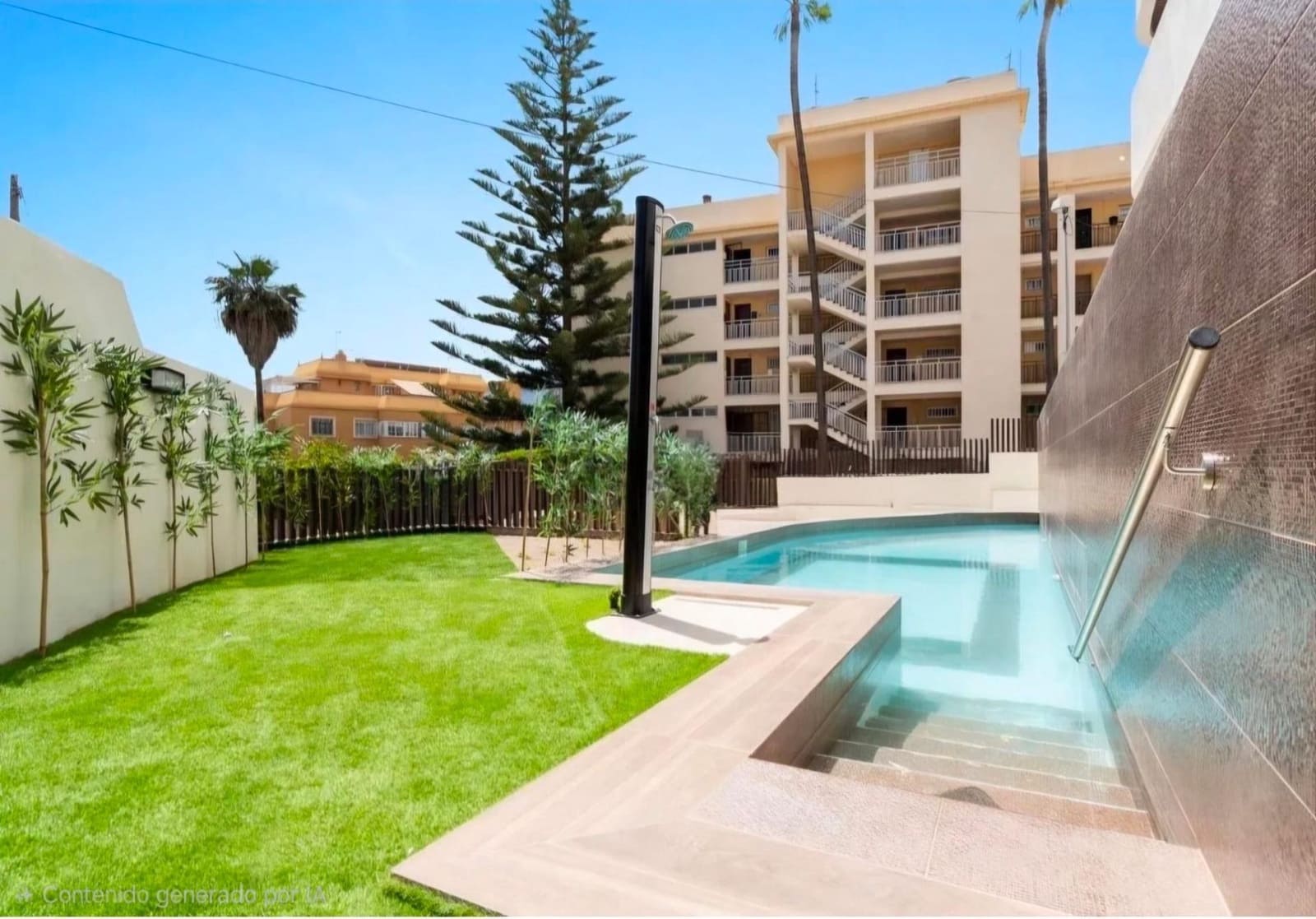 2 soveværelse Penthouse til salg i Benalmadena med swimmingpool garage - € 749.000 (Ref: 9990696)