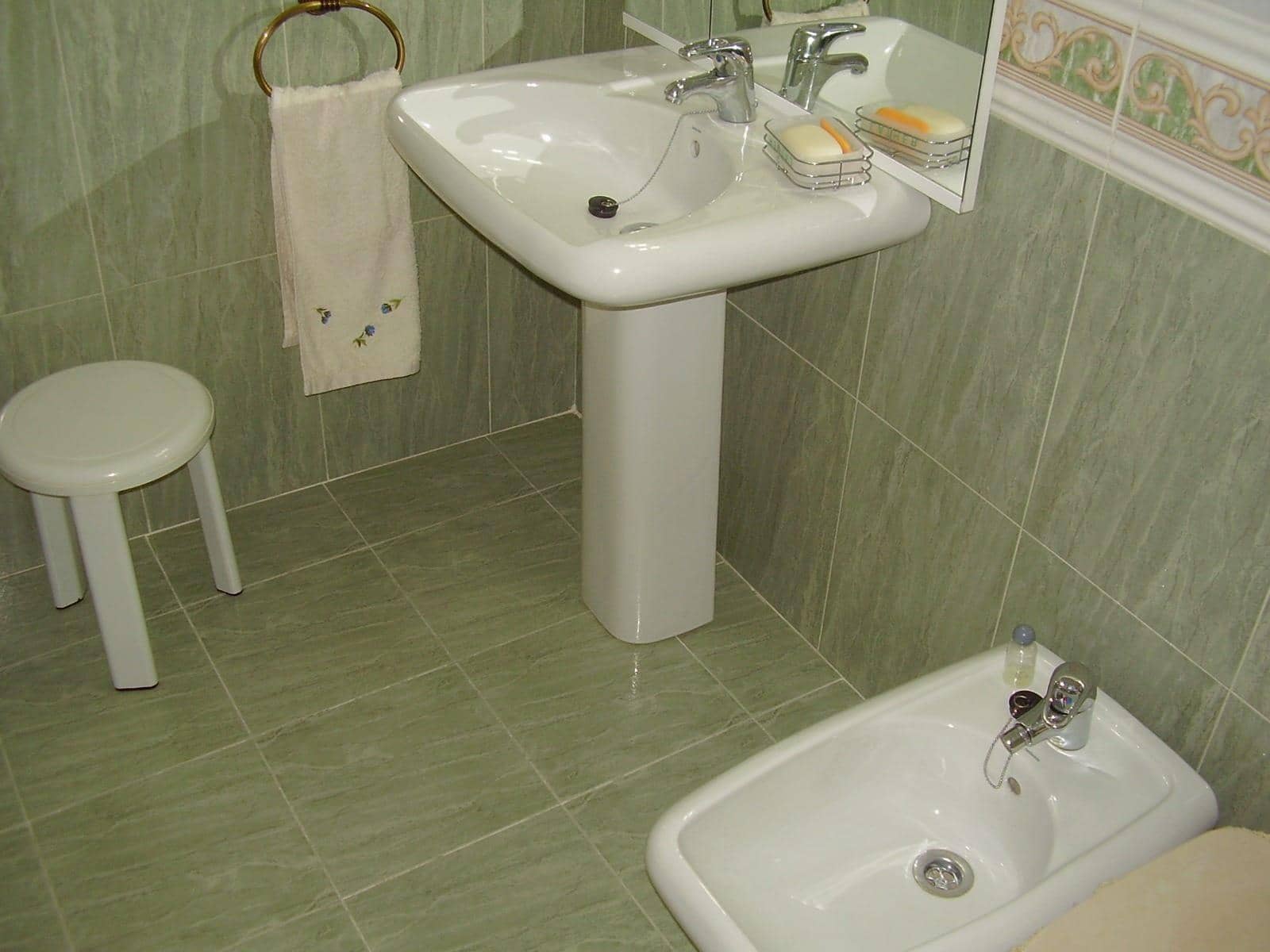 2 soveværelse Lejlighed til salg i Fuengirola med swimmingpool garage - € 314.900 (Ref: 9994189)