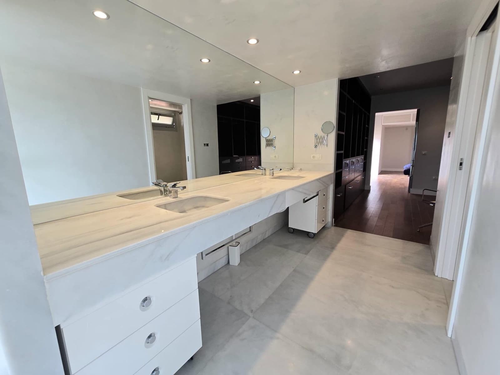 6 sovrum Villa till salu i Puerto de la Torre med pool garage - 1 900 000 € (Ref: 9998779)